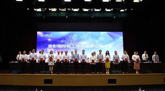 //laohujionline.com/__local/B/75/D7/F59448304FC2E912F5D1986AA92_883666F4_12C98.jpg